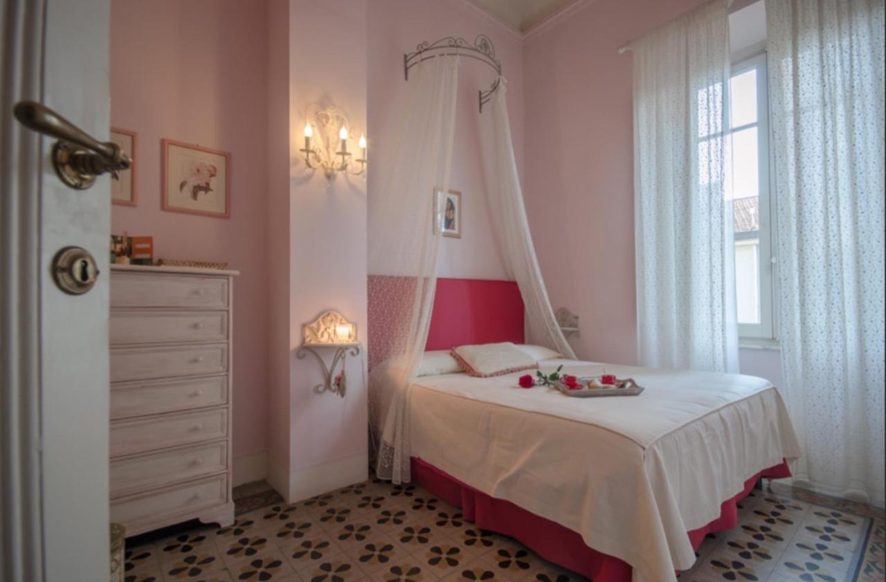Il Sole Antico Bed & Breakfast Viareggio Exterior photo