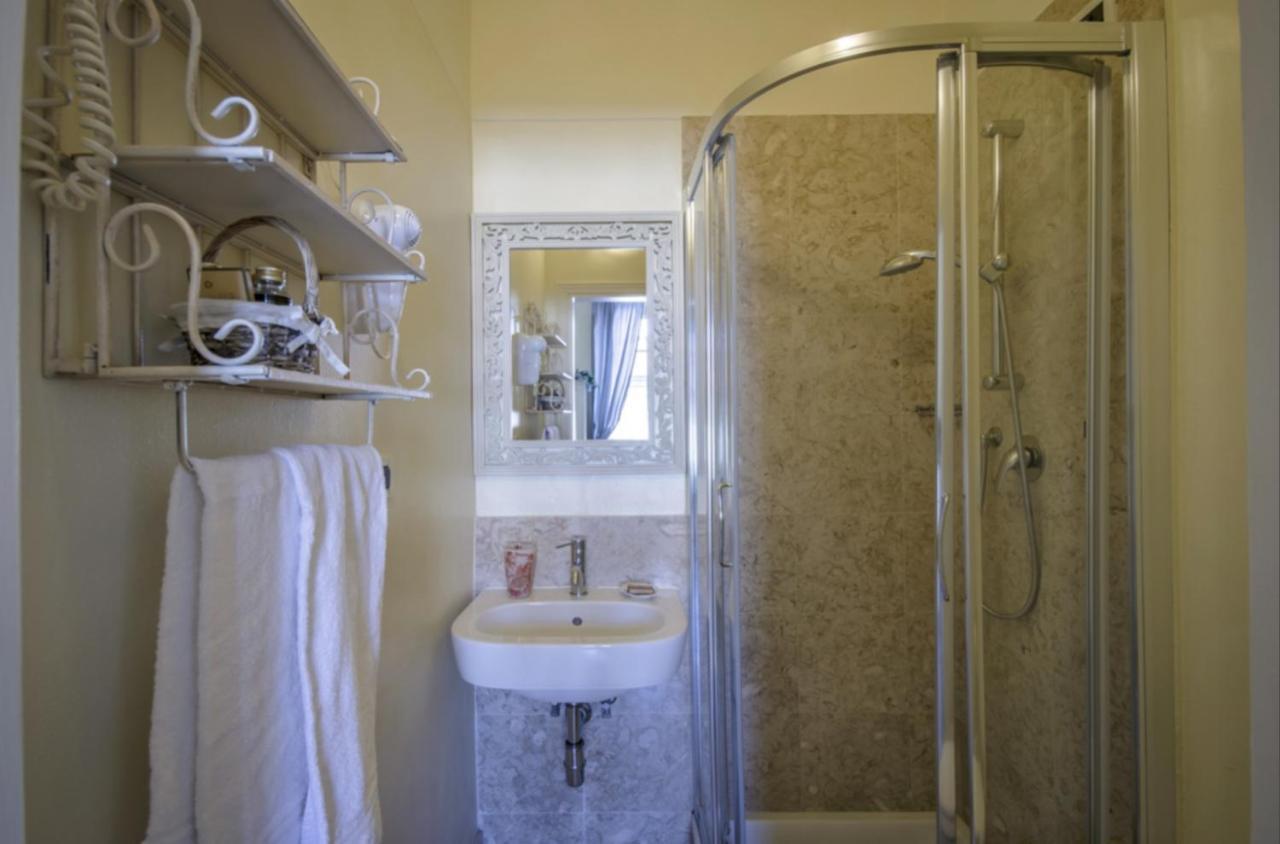 Il Sole Antico Bed & Breakfast Viareggio Exterior photo